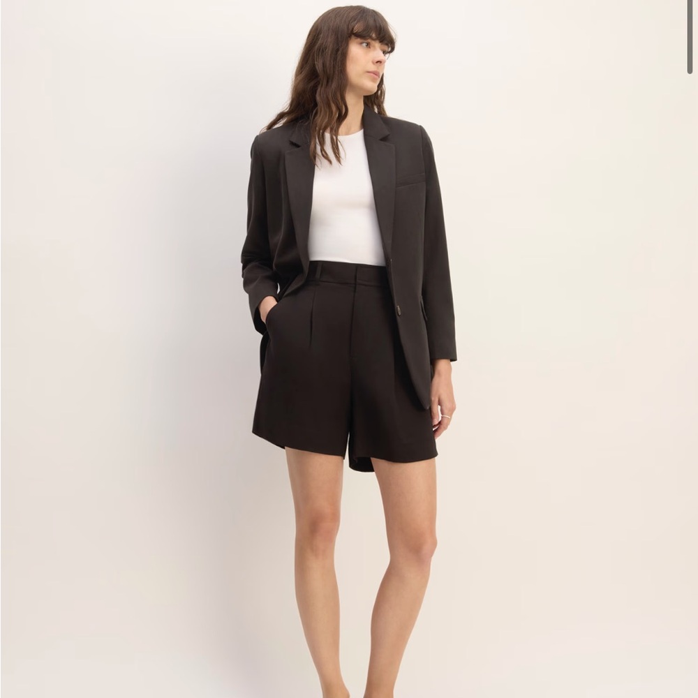 Everlane Way High Drape Shorts BNWT